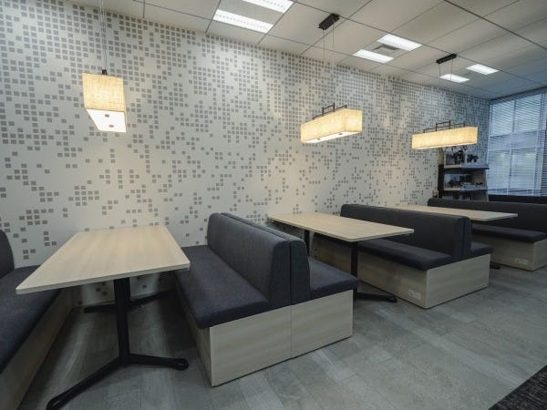 商品企画・開発職（業界不問）/市場調査～販売戦略まで/フレックスタイム制