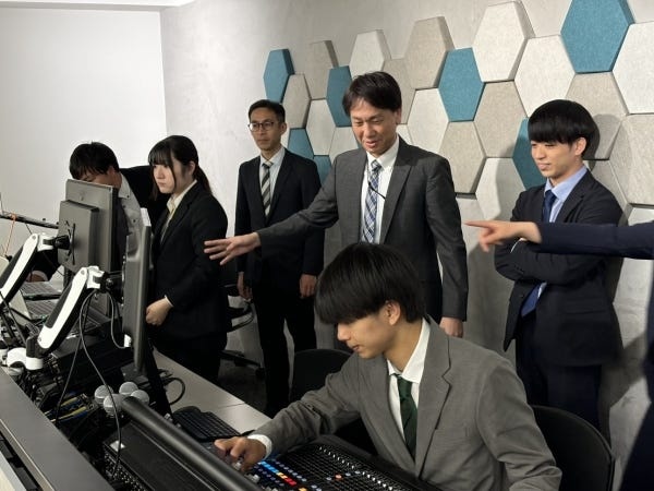 20代～30代まで幅広い年齢層の社員が活躍中。社歴や年齢を問わず、活気にあふれた環境で活躍できます！