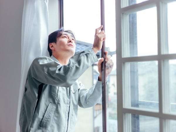 未経験歓迎！建物美観を保つ洗浄スタッフ（正社員・Wワーク可）