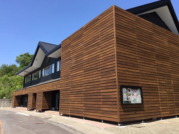 ギャラリースタッフ