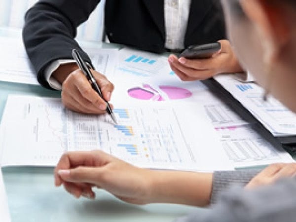 弊社の直営店舗、直営店の業態ブラッシュアップはもちろん、クラ