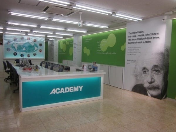 進学塾の受付事務スタッフ募集｜未経験歓迎