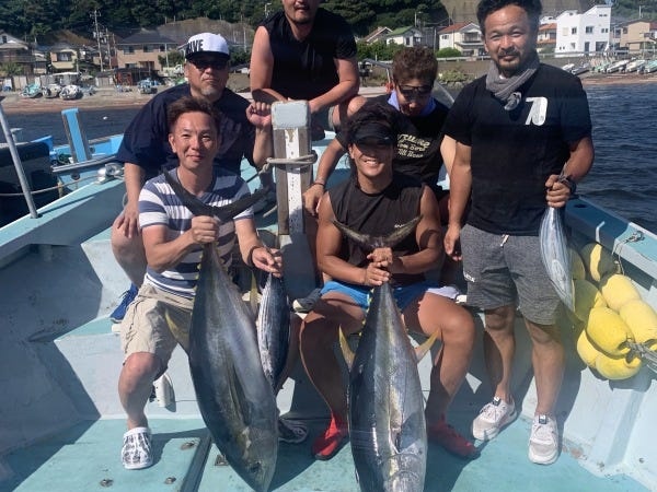 ソシオバンクのビッグフィッシュ部です。組合員の経営者が参加して主にマグロを釣ります。月数回開催しています。