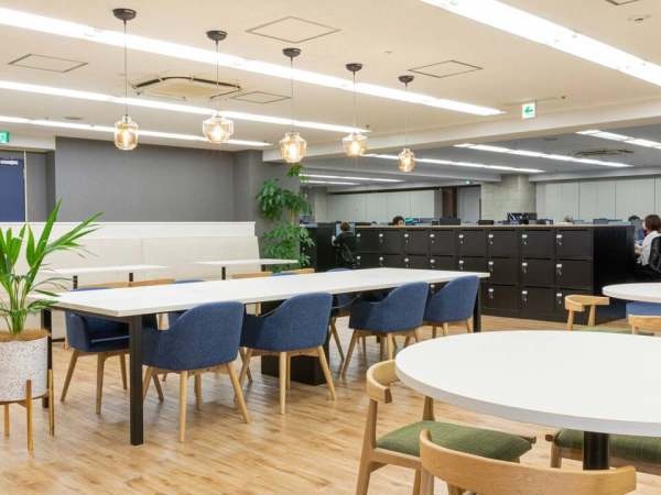 電子書籍流通を担う営業職｜出版社と電子書店の架け橋