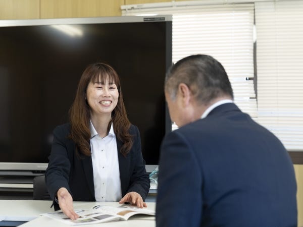 結南クリーンセンターがいままで培ってきた信頼関係で、終始笑顔で終わる提案がほとんど！優しくOJTもあるので、安心して仕事ができます。