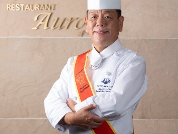 和洋中のビュッフェ料理はオークラホテルグループ出身の前川総料理長の総指揮でクオリティが上昇