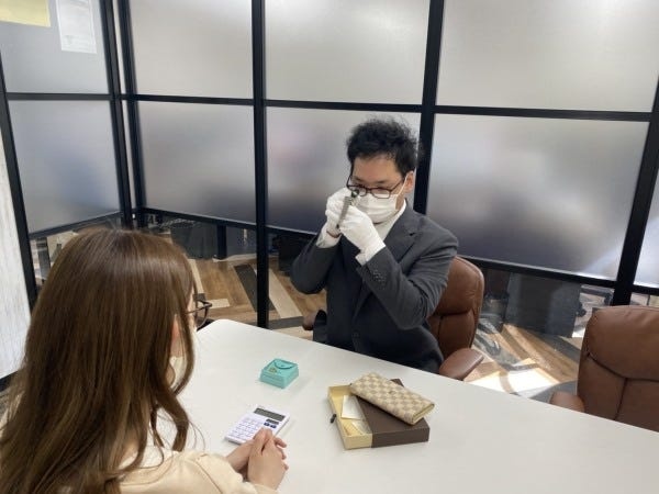 店頭買取の他、出張買取も行っています！