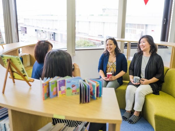 英語塾の教室運営スタッフ・教室運営スタッフ・営業（PCスキル）