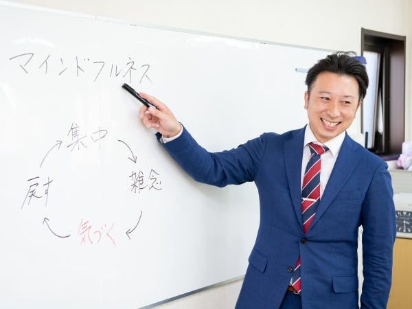 私たちは、脳の健康に着目し、障害者が本来持つ能力・ポテンシャルを発揮することを支え「すべての人が活躍する社会」を目指します。