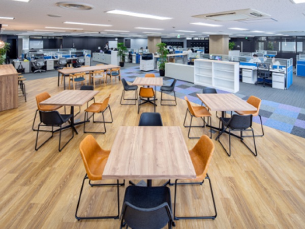 車両登録事務スタッフ募集！専門知識を活かしてキャリアアップ