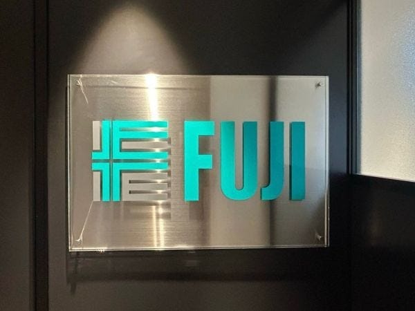 貿易事務・貿易会社での貿易事務（残業ほぼなし・ガソリン代支給あり）