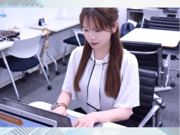 事務スタッフ（未経験歓迎）動画編集スキルも習得可能