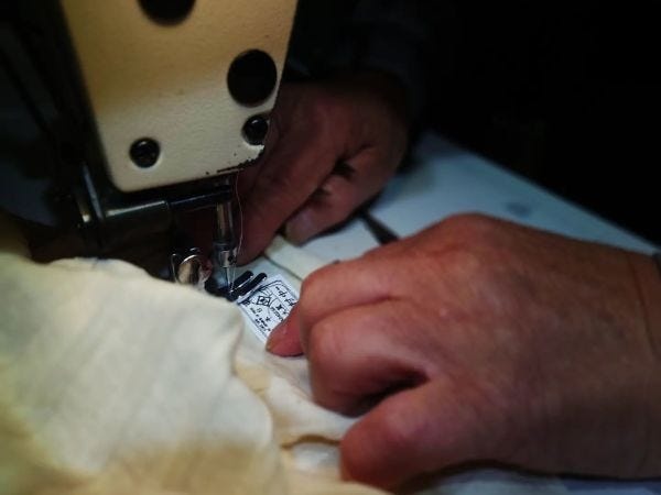 【 日本人が作る日本製 】でブランドの想いと莫大小を糸で逢わせます