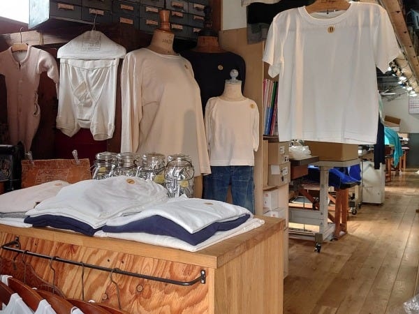 自社製造の莫大小製品を毎週土曜日営業の『Branch Store:でみせ』で販売中