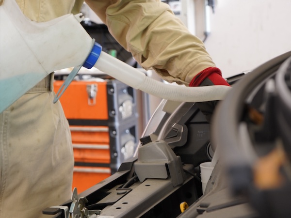 当社の整備士の9割が各ディーラーで活躍！常に学ぶことができます