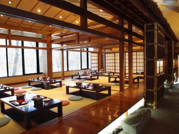 ホテル内レストラン調理補助スタッフ募集！未経験者歓迎