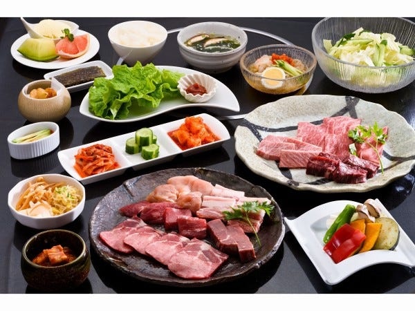 ホテル内レストラン調理補助スタッフ募集！未経験者歓迎