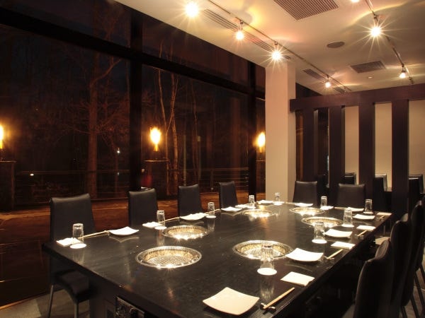 ホテル内レストラン調理補助スタッフ募集！未経験者歓迎