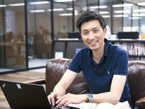 一緒に働くメンバーは全員で8名。思いやりのあるメンバーが揃ってます。