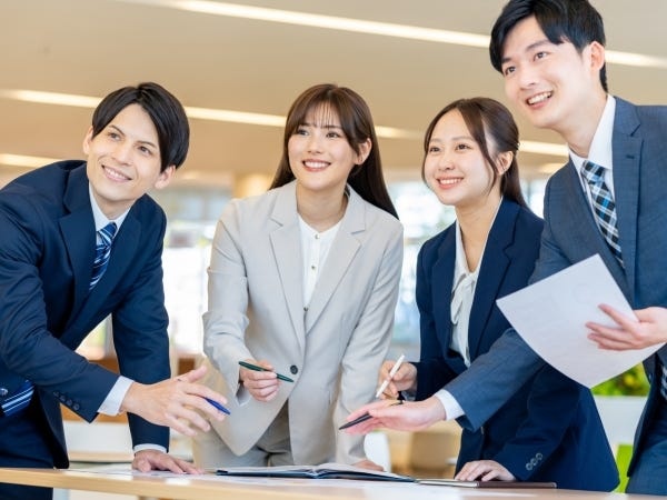 個人営業・保険業界の営業経験者（在宅あり・マネージャー経験は不問）