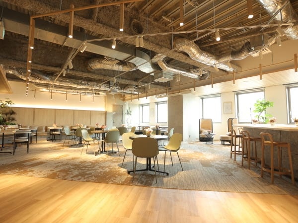 解放感のあるオフィスでの勤務です！