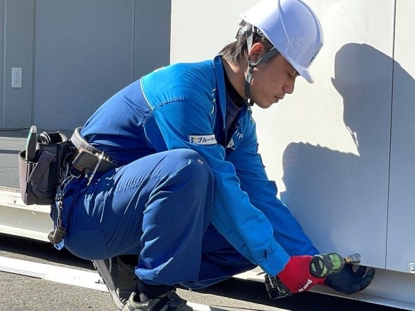 当社は「チームワーク」を大切にしています。分からないことや困った事があればいつでも上司・先輩社員が丁寧に指導してくれます！