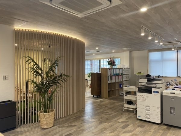 2022年7月に開設したおしゃれで綺麗な職場環境です♪