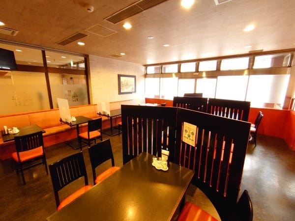 新しいスタッフを迎え、より良い働く環境を目指しています。