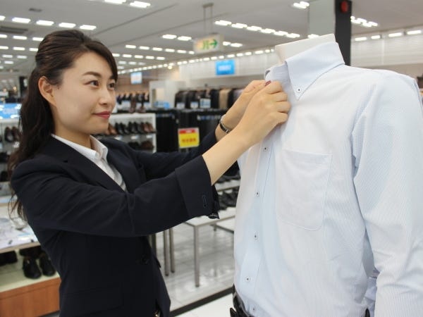 販売スタッフ・スーツの販売（正社員登用有・研修充実）