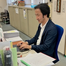 スケジュールは自分の裁量で調整可能。直行直帰もOKです！