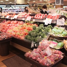 首都圏に約300店舗運営している「マルエツ」。品揃えが豊富で、地域のお客様に愛されています。